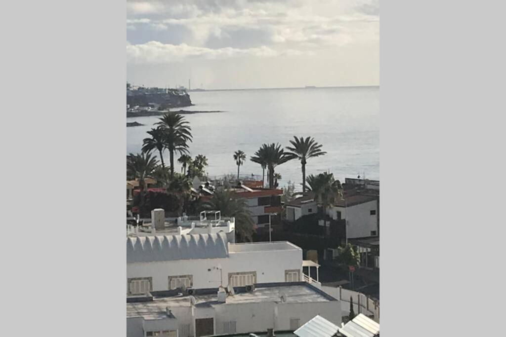 Yumbo Beach Apartment Perfect Location Free Fast Wifi Playa del Ingles  Exterior photo