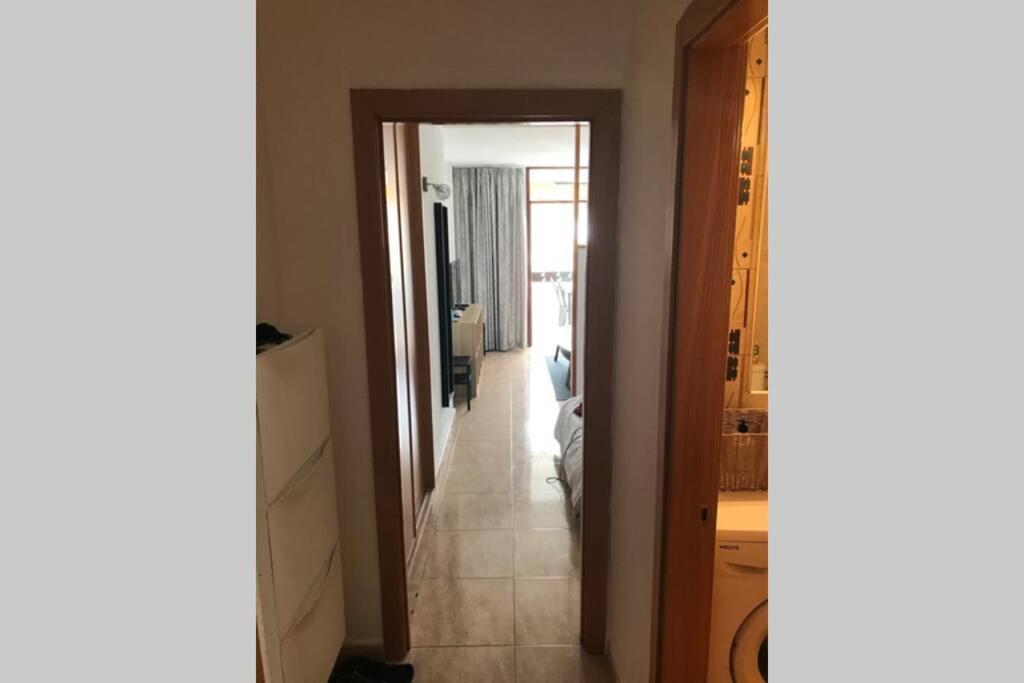 Yumbo Beach Apartment Perfect Location Free Fast Wifi Playa del Ingles  Exterior photo