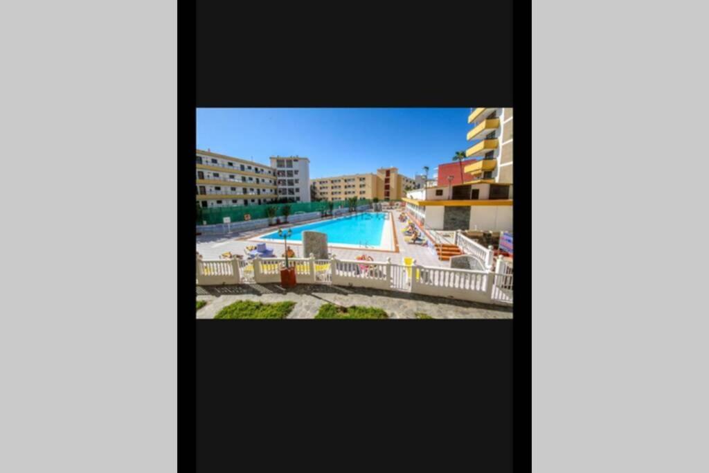 Yumbo Beach Apartment Perfect Location Free Fast Wifi Playa del Ingles  Exterior photo