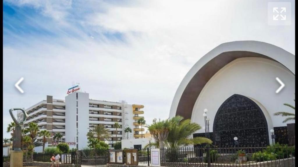 Yumbo Beach Apartment Perfect Location Free Fast Wifi Playa del Ingles  Exterior photo